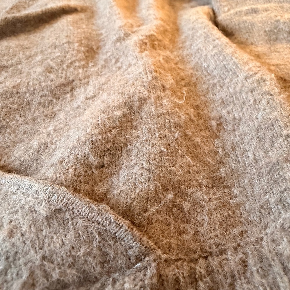 Aritzia Wilfred Dear Sweater in Heather Nomad Taupe - Picture 8 of 9